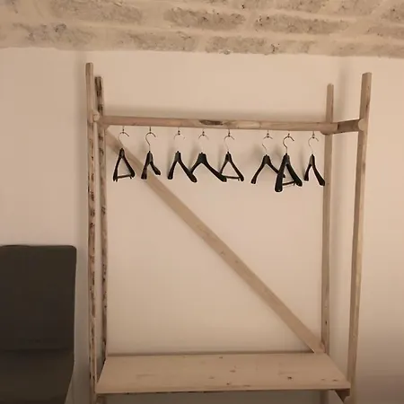 La Casita Blanca Apartment *